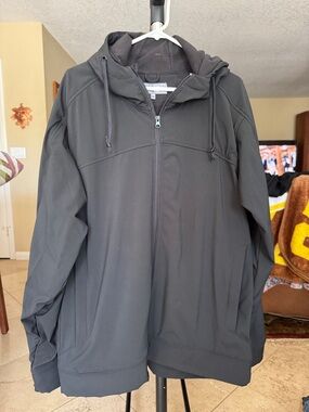 Men's Black Full-Zip Hooded Jacket